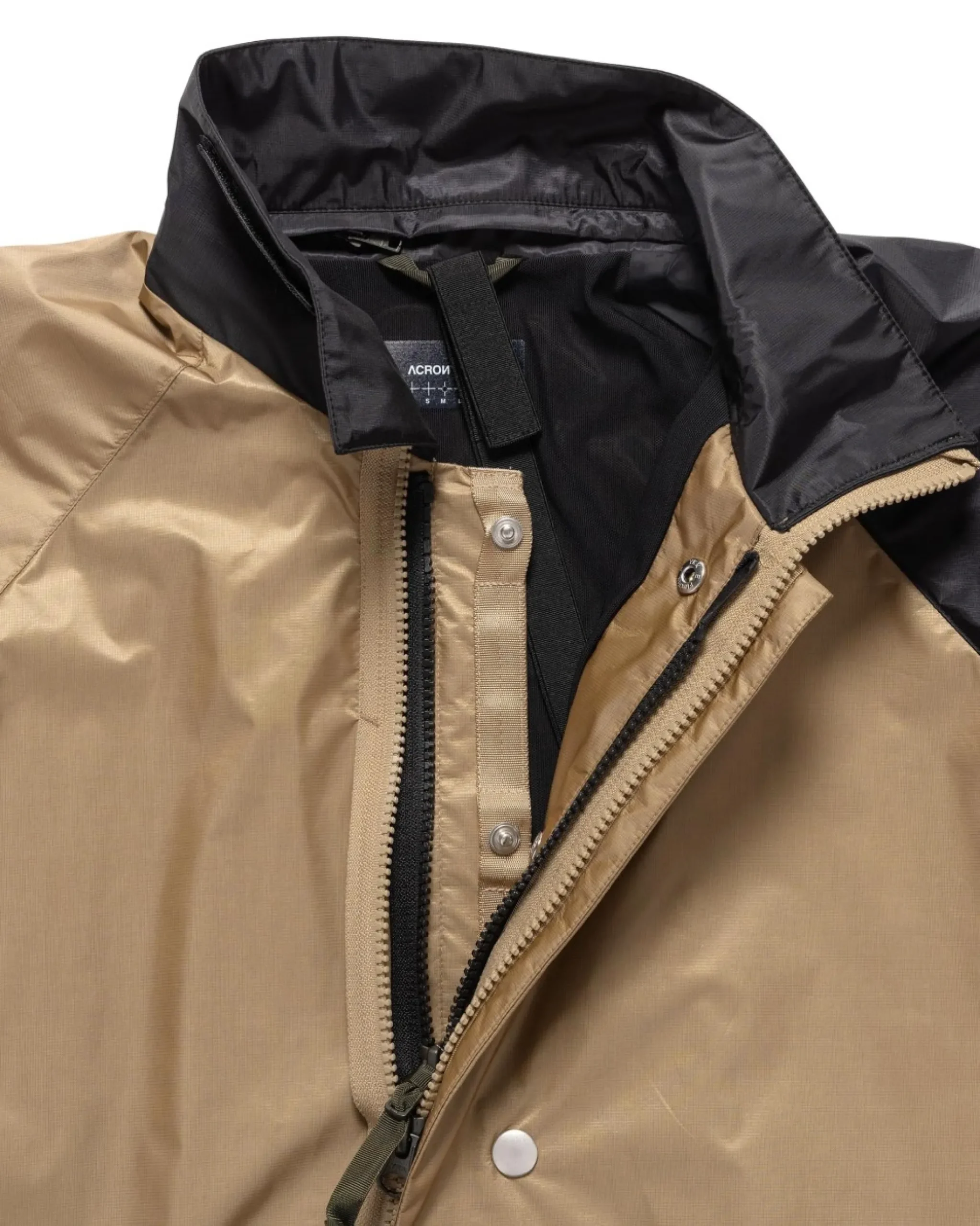 Acronym J95-Ws 2L Gore-Tex Infinium™ Windstopper® Jacket Khaki/Black>Men Outerwear