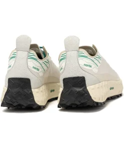 norda 001 Retro White><noscript><img width=