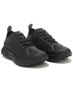 norda 001 Stealth Black>Men Footwear